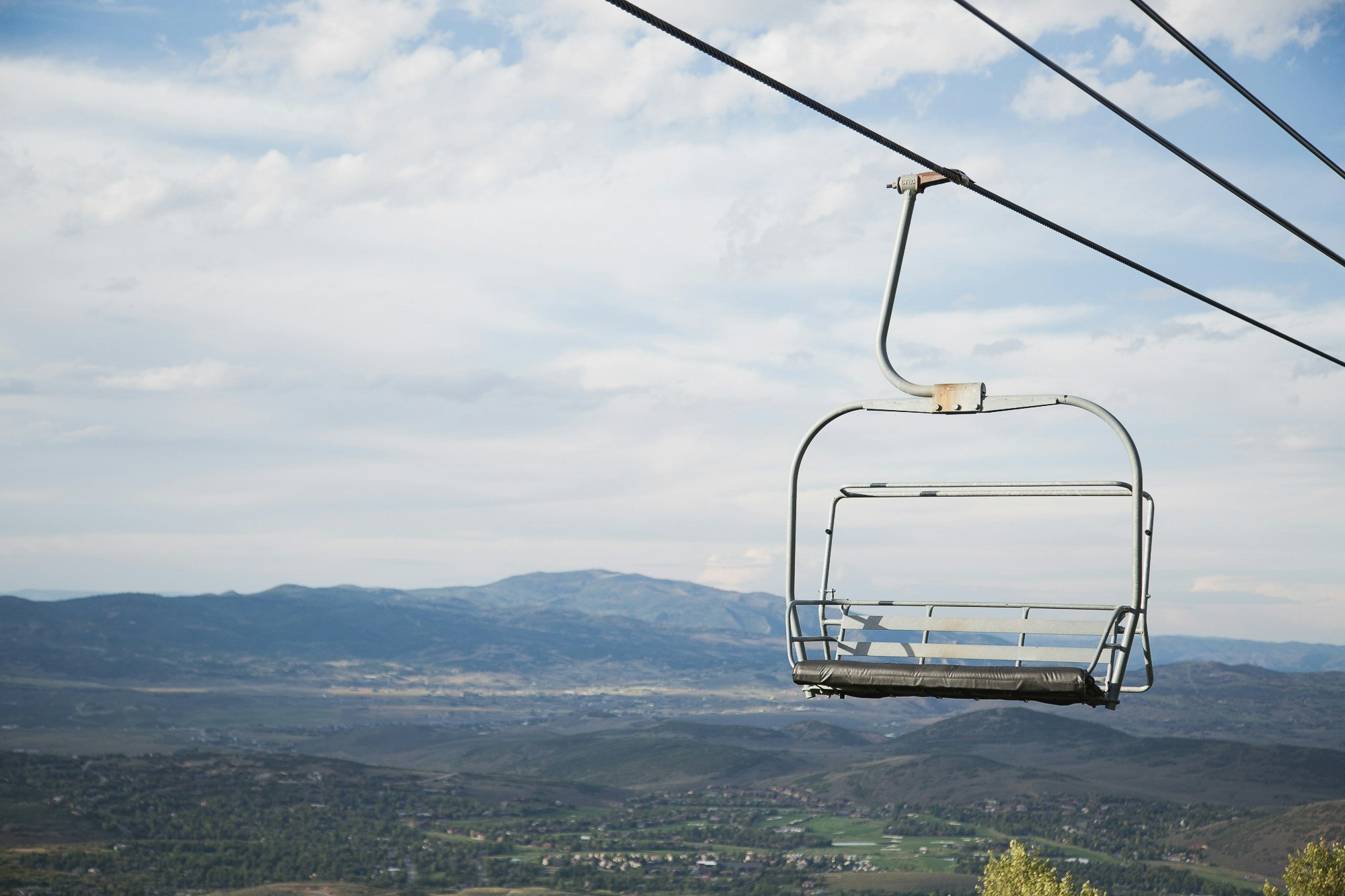 close up photo of cable cart